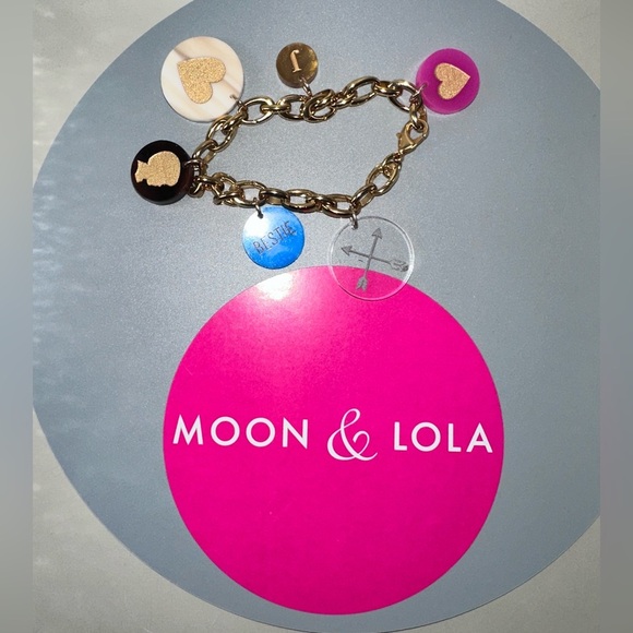 MOON&LOLA🌙 Gold Charm Bracelet and Charms (2 hearts, J, Bestie, Boy, Arrows) - Picture 1 of 6
